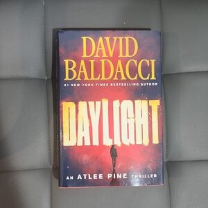 David Baldacci "Daylight" Thriller - Red & Yellow Cover